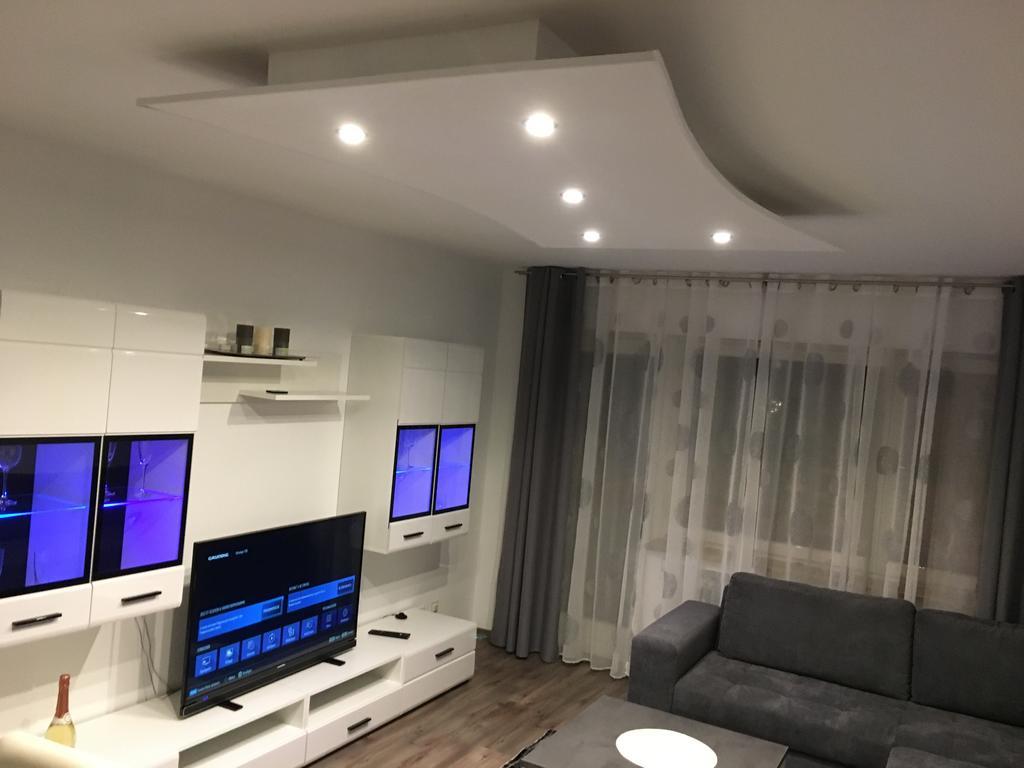 Augsburger Apartment Esterno foto